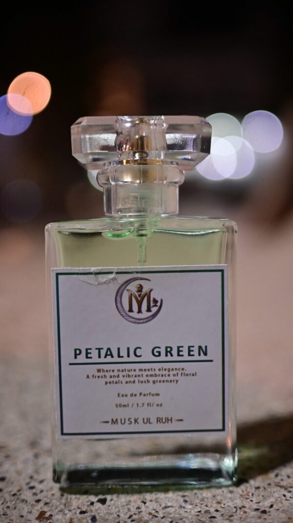 PETALIC GREEN
